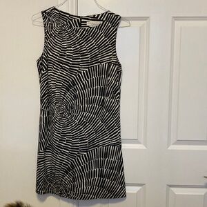 Trina Turk Black & White 100% Silk Sleeveless Vinatage Dress